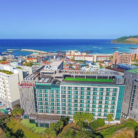 Ramada By Wyndham Jeju Hamdeok Hotel Buitenkant foto